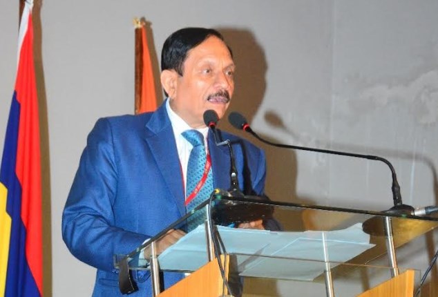 Advisor Bhatnagar addresses third Excellence in Education Awards ceremony at Mauritius