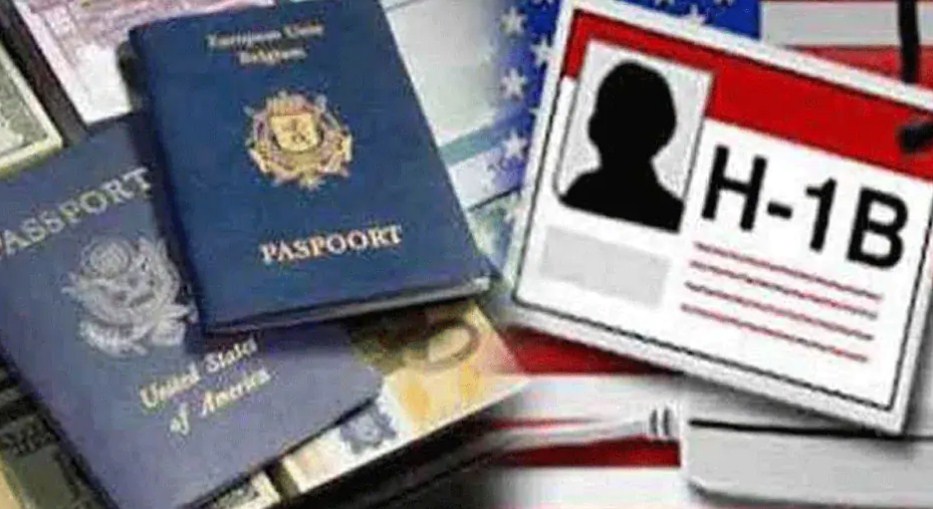  Trump announces new US H-1B visa rules, Indian techies likely to be hit