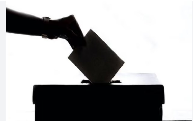 Over 52,000 Kashmiri migrants eligible to vote in Srinagar LS election