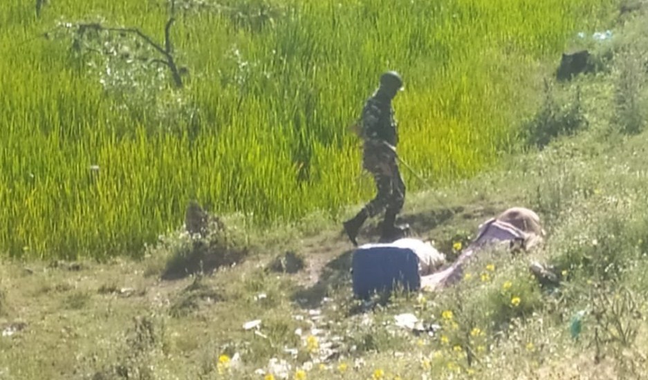 Suspicious bag found in Srinagar's Lasjan bypass area