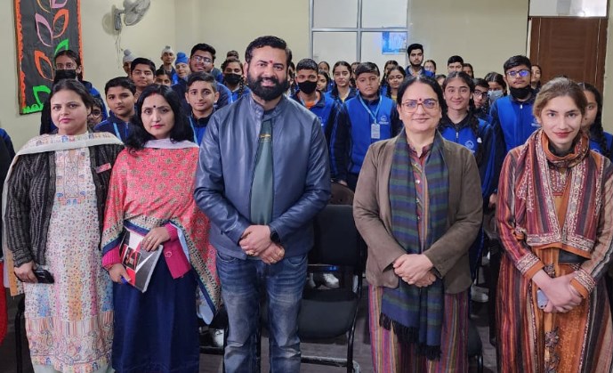 JSS Jammu organises interactive session with J&K’s Renowned Journalist Ashish Kohli