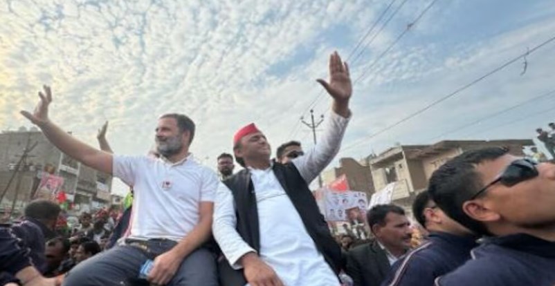Rahul-Akhilesh rally witnesses chaos in Phulpur, leaders rush out amid security concerns