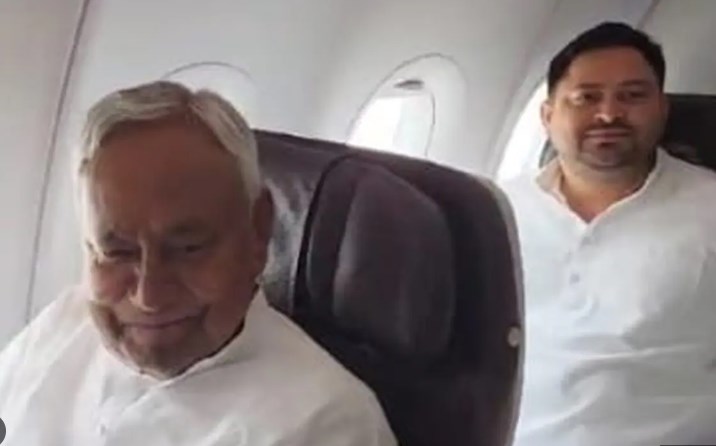 Nitish Kumar, Tejashwi take same flight to Delhi ahead of NDA, INDIA bloc meetings after election results