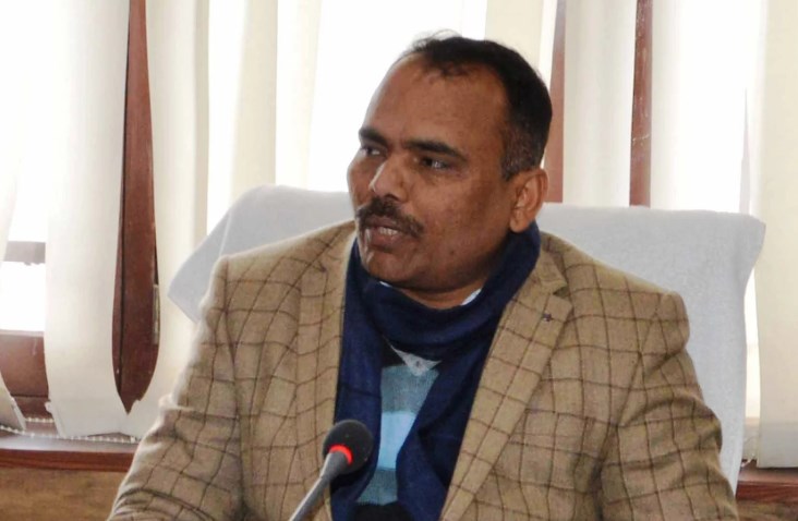 Like the rest of country, elections going on smoothly in J&K: CEO