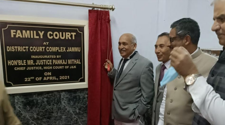Chief Justice inaugurates Family Court in District Court Complex, Jammu