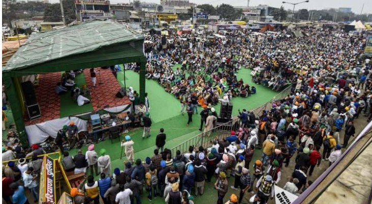 Security at borders increased as farmers head to Delhi to join agitation 