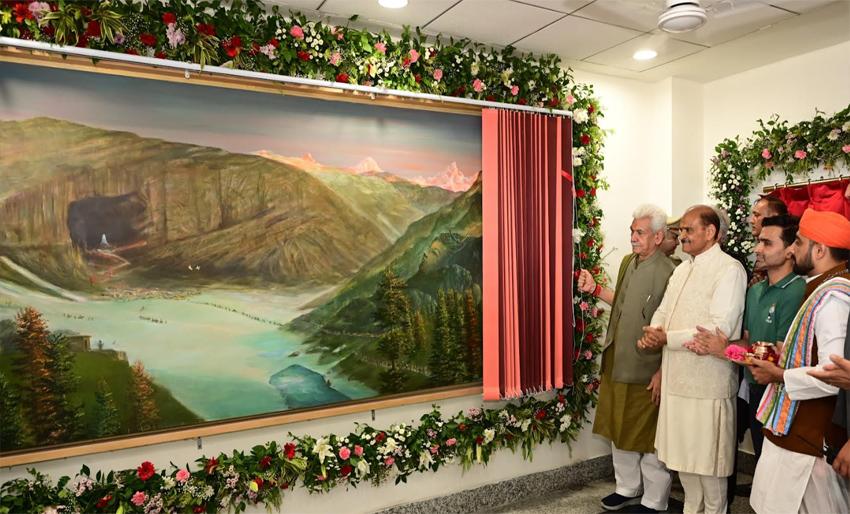 Lieutenant Governor inaugurates SASB’s Yatri Niwas at Pantha Chowk Srinagar