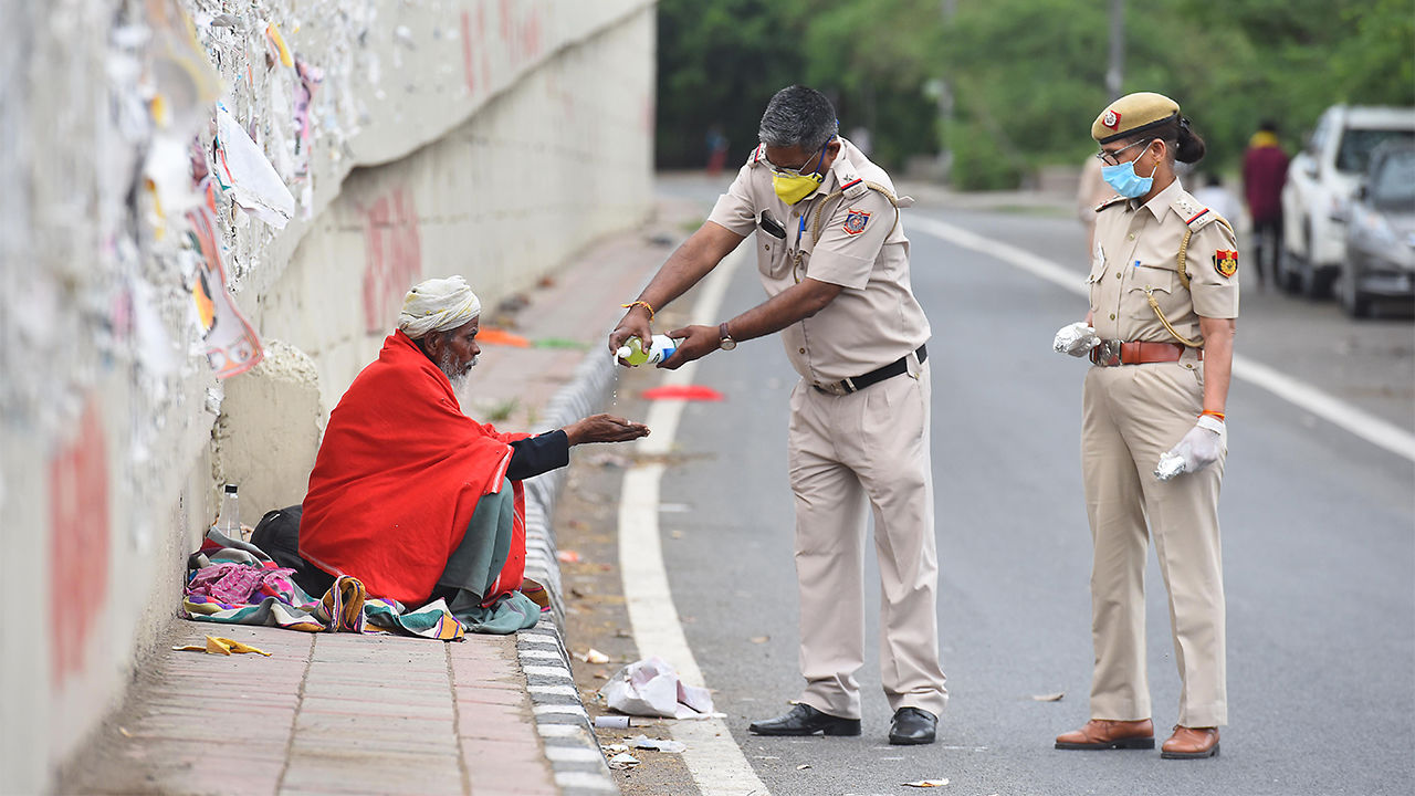 PM Modi likely to take call on lockdown extension as India reports highest ever 1000+ new cases taking tally to 6,872