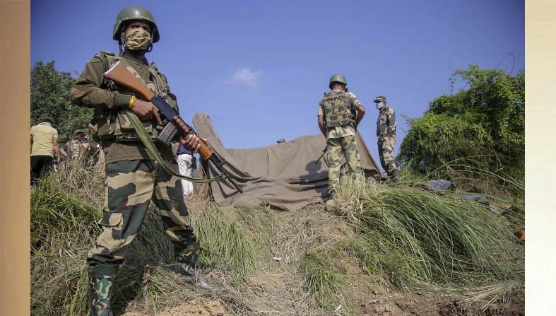 Infiltration bid foiled, Pak intruder held along IB in Samba: BSF