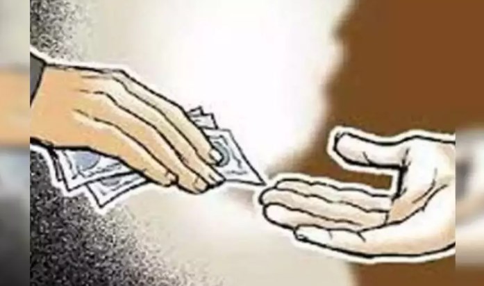 Srinagar: ACB traps, arrests SHO Pantha Chowk for taking bribe