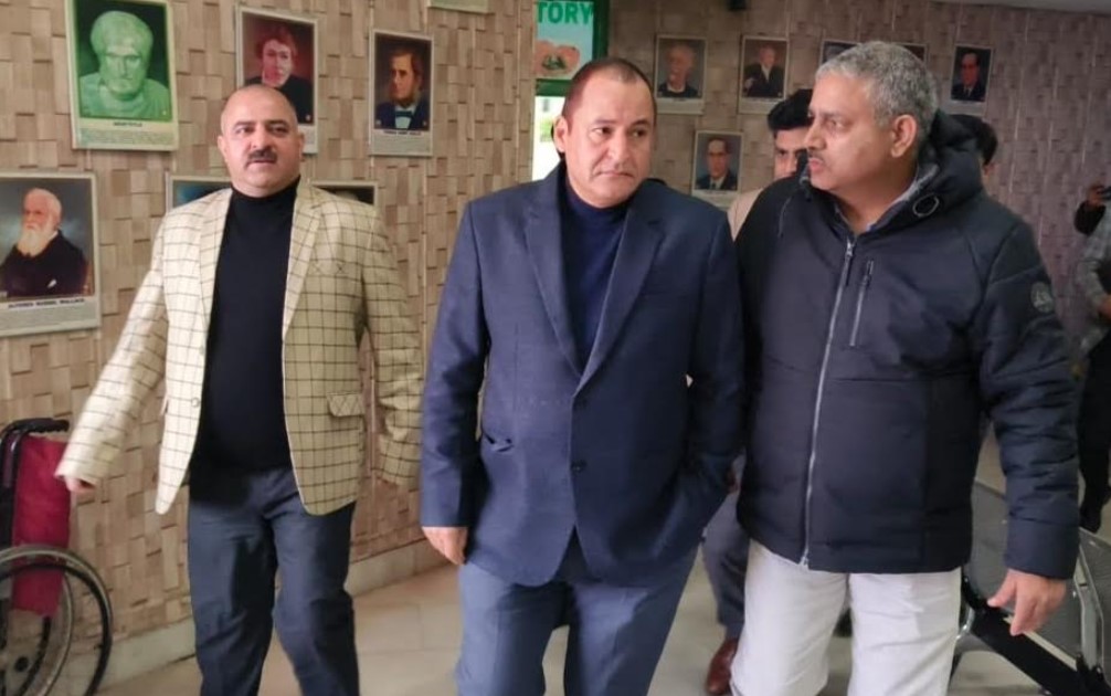 Bahu Fort Aquarium cum Oceanarium to become prime tourist attraction in Jammu: Javed Dar