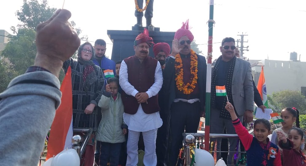 72nd republic day was celebrated with full enthusiasm at shaheed major babber chowk sainik colony Jammu