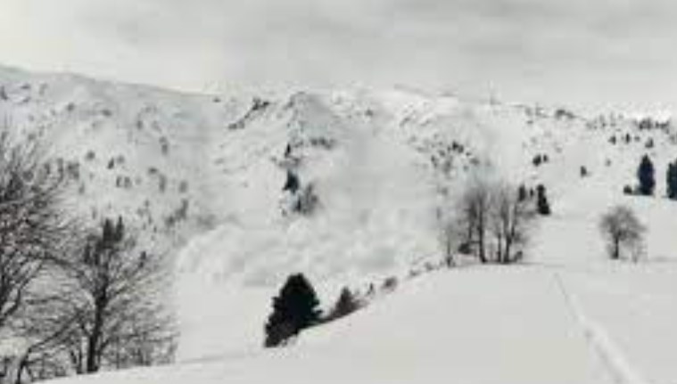 JKDMA issues Avalanche warning in Ganderbal District