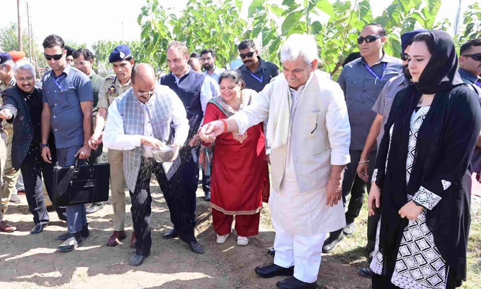 Exponential growth in Agriculture sector will contribute to the vision of Viksit Bharat: LG Sinha