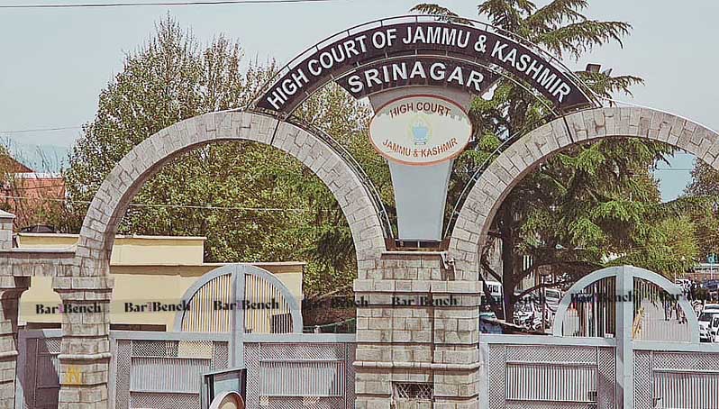 HC Double Bench stays Single Bench interim order stopping appointment of Law Officers
