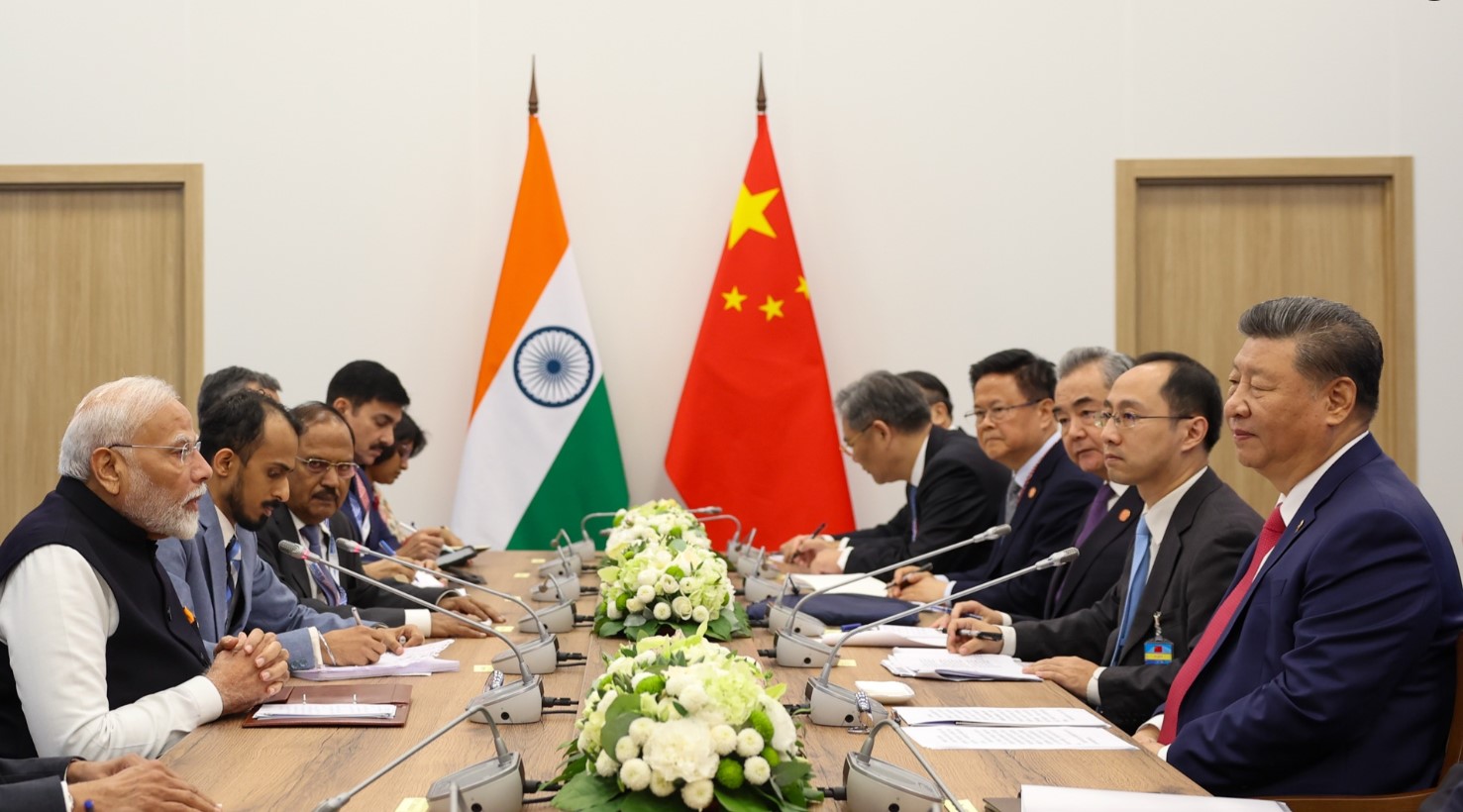 "Peace on Border should be Priority," PM Modi tells Xi Jinping in Russia