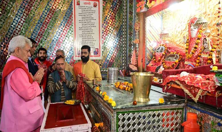 Lt Governor attends historic Jhiri Mela; pays obeisance to Baba Jitto