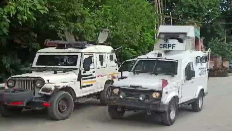 J&K: Encounter breaks out between terrorists and security forces in Baramulla