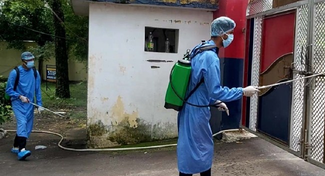 COVID-19 Sgr Admin notifies nine more localities as Micro Containment Zones