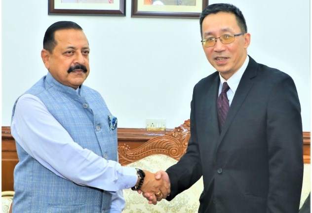 India, Singapore collaborating in cutting edge areas: Dr Jitendra