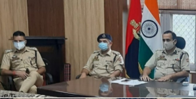 SSP Traffic reviews the functioning of Traffic City Jammu