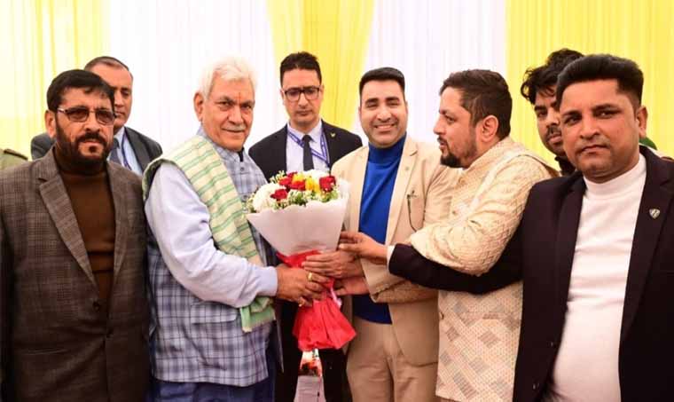 Lt Governor interacts with 120-member delegation of Pahari Community at Raj Bhawan