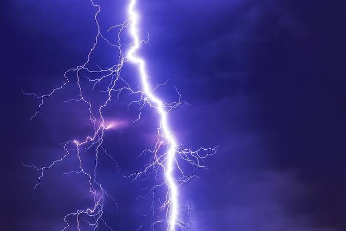 One killed while another injured as lightening strikes at Rajouri 