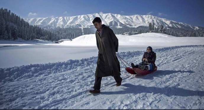 Cold wave persists in Kashmir; Srinagar shivers at minus 7.2°C