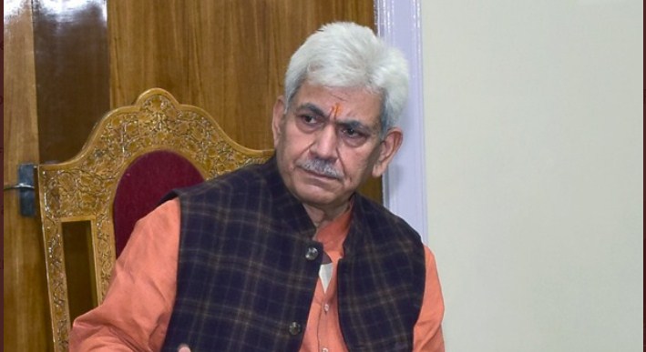 J-K LG seeks 'qualitative improvement' in overall functioning of Kashmir varsity