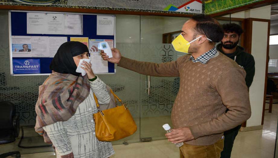 India reports 13,742 new COVID-19 cases, 14,037 discharges, and 104 deaths in the last 24 hours