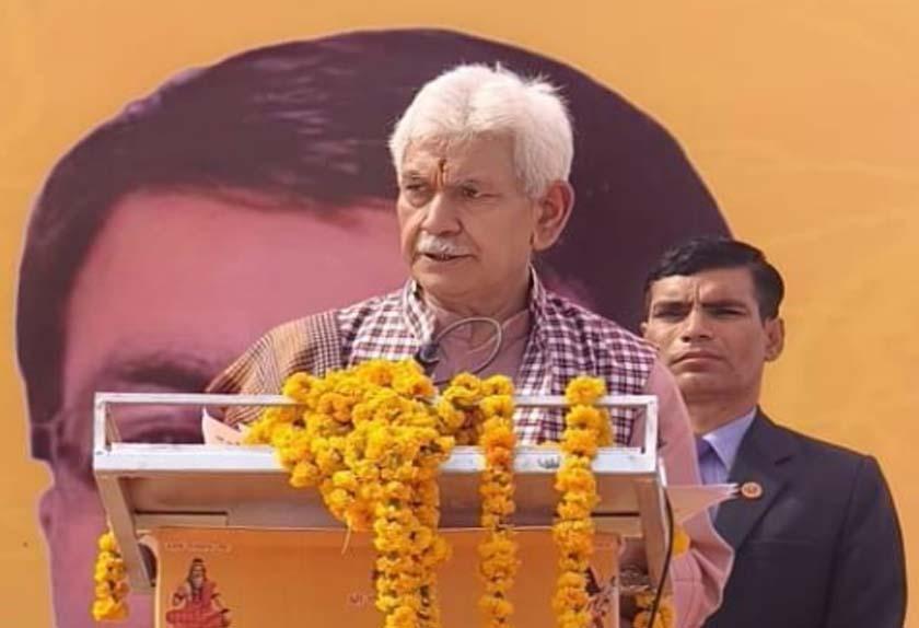 LG Sinha addresses National Convention of All India Galav Purva Tyagi Brahmin Mahasabha at Agra