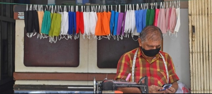 India reports 11,831 new COVID19 cases, 11,904 discharges, and 84 deaths in the last 24 hours