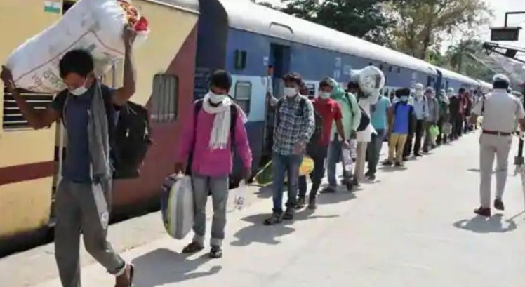 25,000 non-Kashmiri migrant workers return to J&K