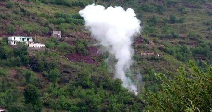 Pak army resorts to firing along LoC in two sectors in Poonch