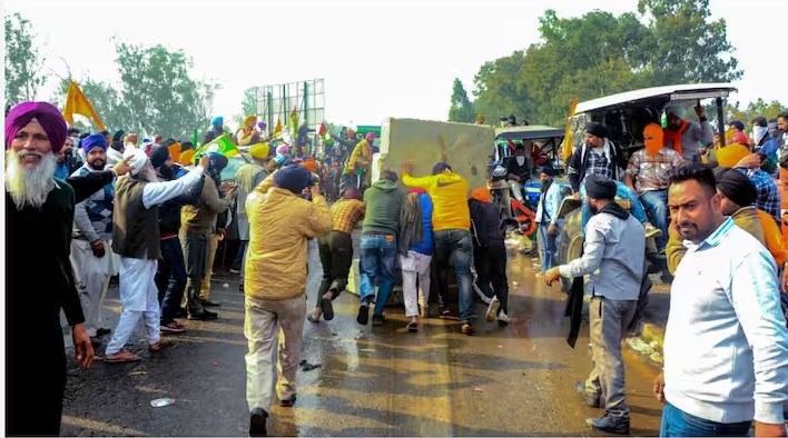 Day 3 protest: Farmers to block trains today, hold round 3 talks with Centre