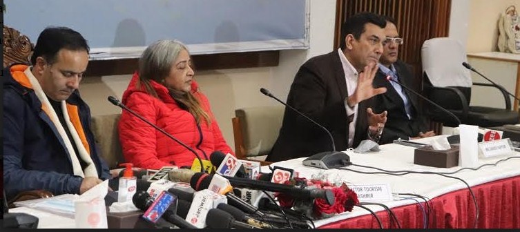Kashmir beauty mesmerises Bollywood filmmakers