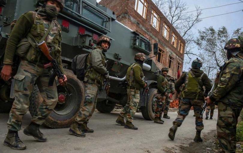 Pakistan violates ceasefire along LoC in Mankote sector in Jammu and Kashmir