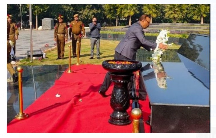 DGP visits National Police Memorial pay rich tribute to the martyrs
