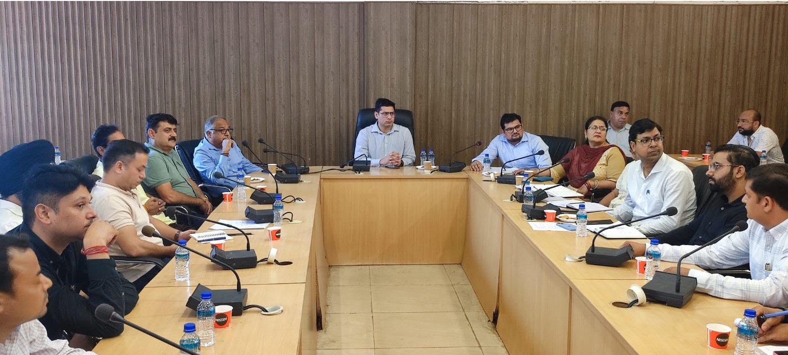 MD JPDCL, MNRE, and REC Hold Meeting with Vendors on PM Surya Ghar