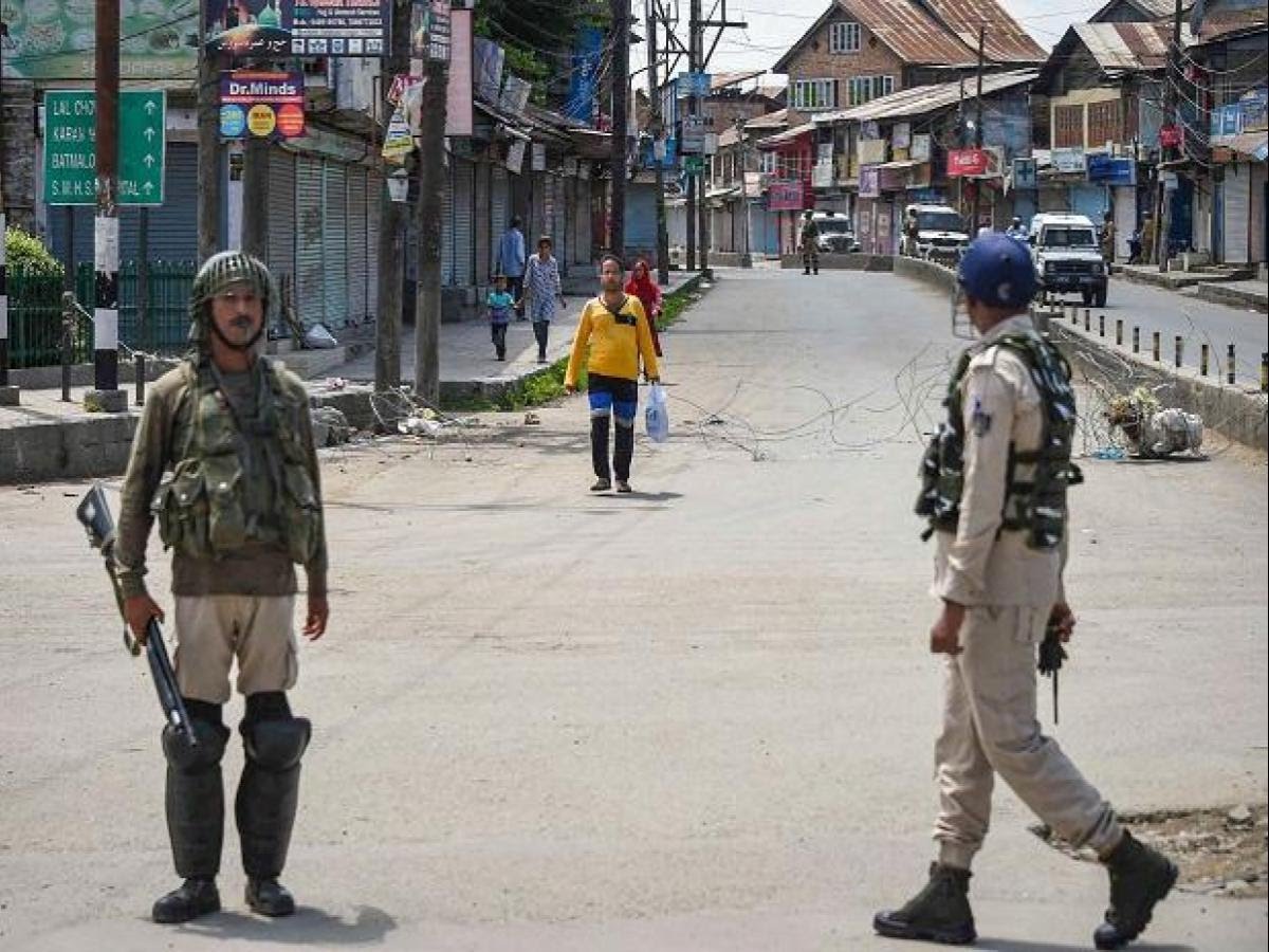 Orders for shutting down landlines, Internet services in J&K ‘illegal and unconstitutional’
