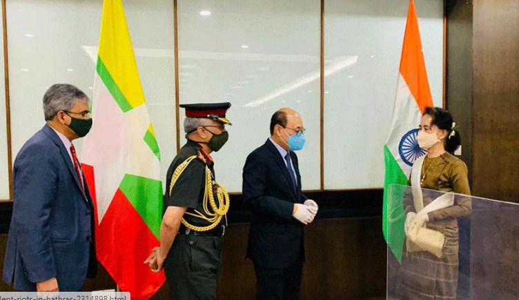 India hands over a consignment of 3,000 vials of COVID-19 drug Remdesivir to Myanmar