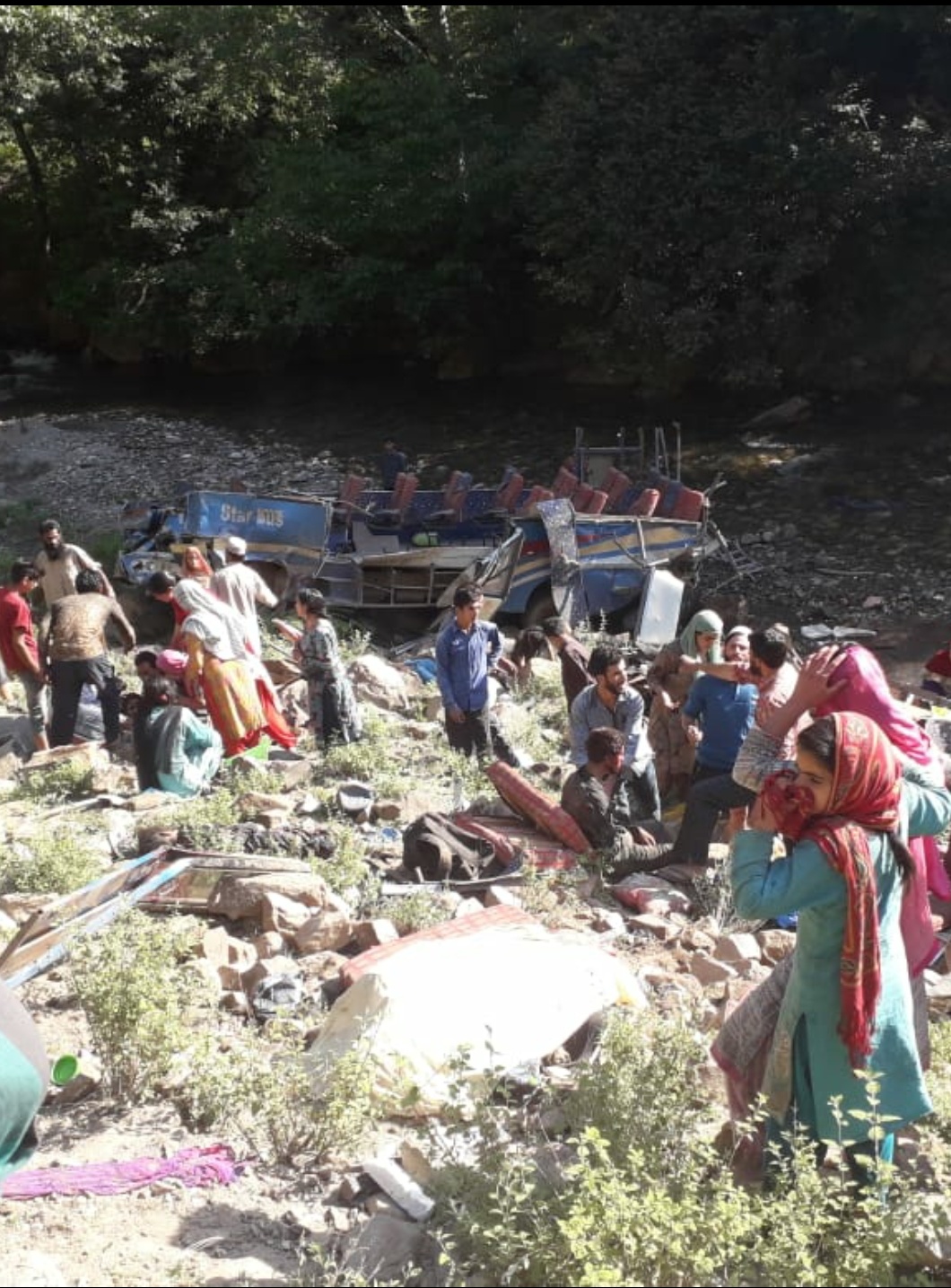 31 killed, 7 Injured as overloaded bus falls into gorge in Kishtwar 