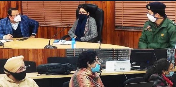 DC Jammu discusses modalities for Covid immunization