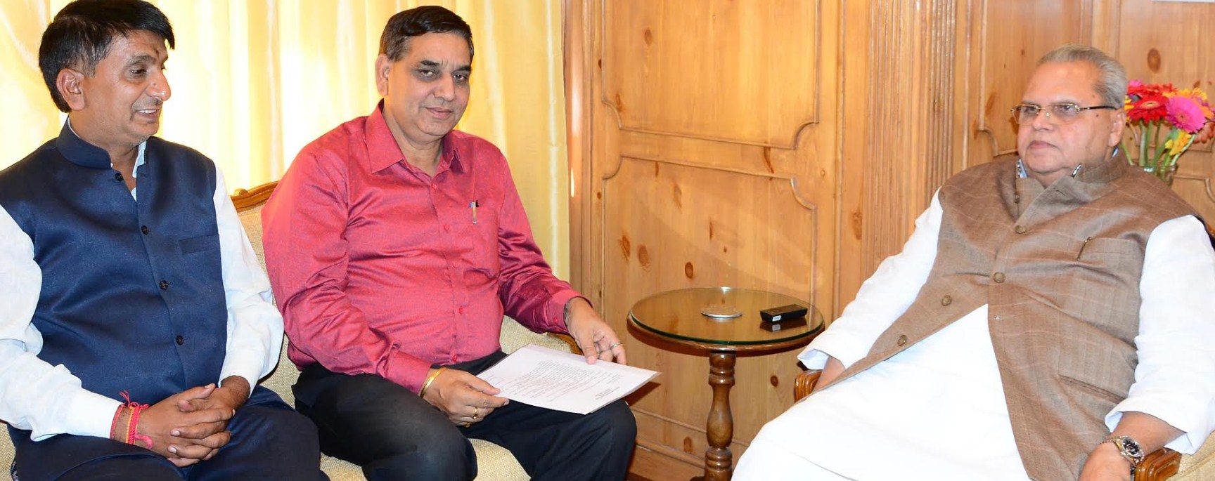 Mayor JMC meets Governor