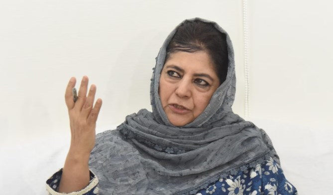 Cricket should be played in sporting spirit, not treated like war: Mufti