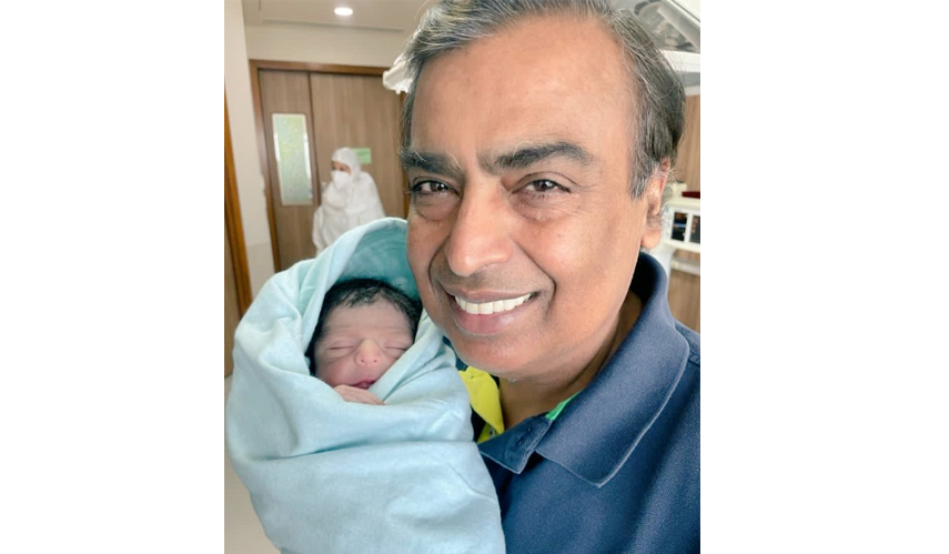 Mukesh Ambani becomes grandfather as Shloka, Akash Ambani welcome baby boy