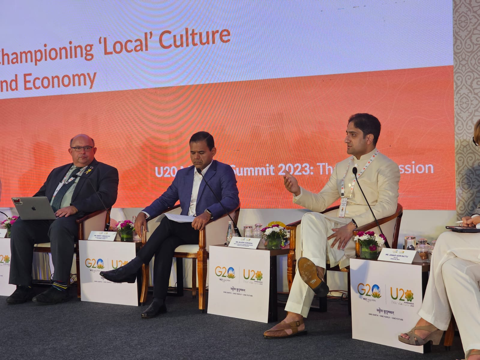 Mayor of Srinagar addresses ‘U20 Mayoral Summit’ at Ahmedabad