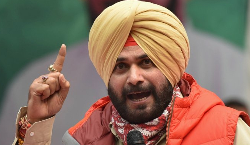 Navjot Sidhu tenders apology for hurting Sikh sentiments