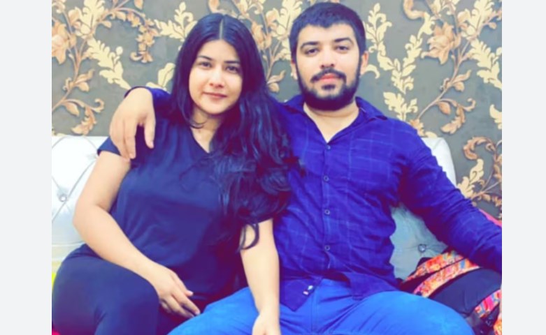 Delhi Man Kills Girlfriend Using Data Cable, Stores Body in His Dhaba Fridge, Marries Another Girl Same Day
