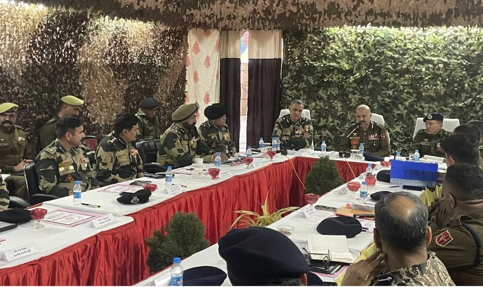 J&K DGP visits areas along international border to assess preparedness of security forces